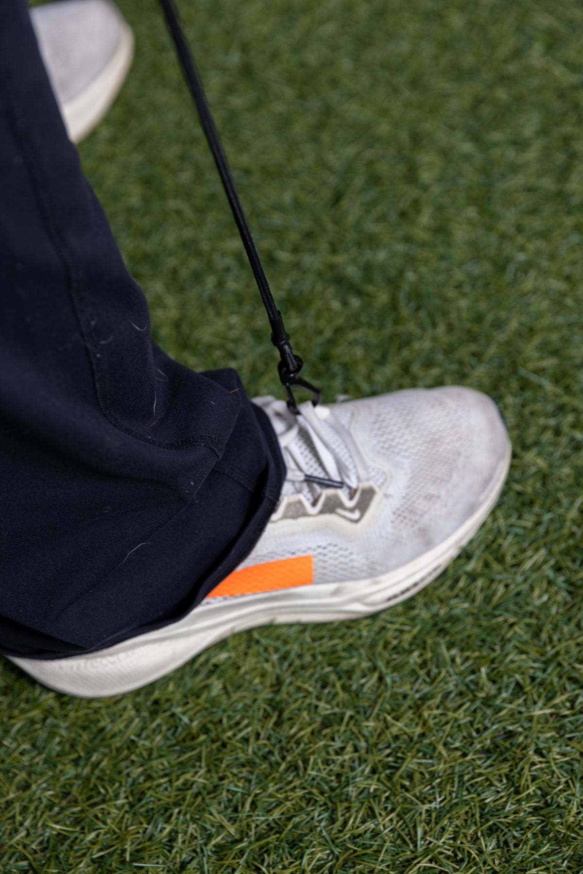 Knee to foot cord